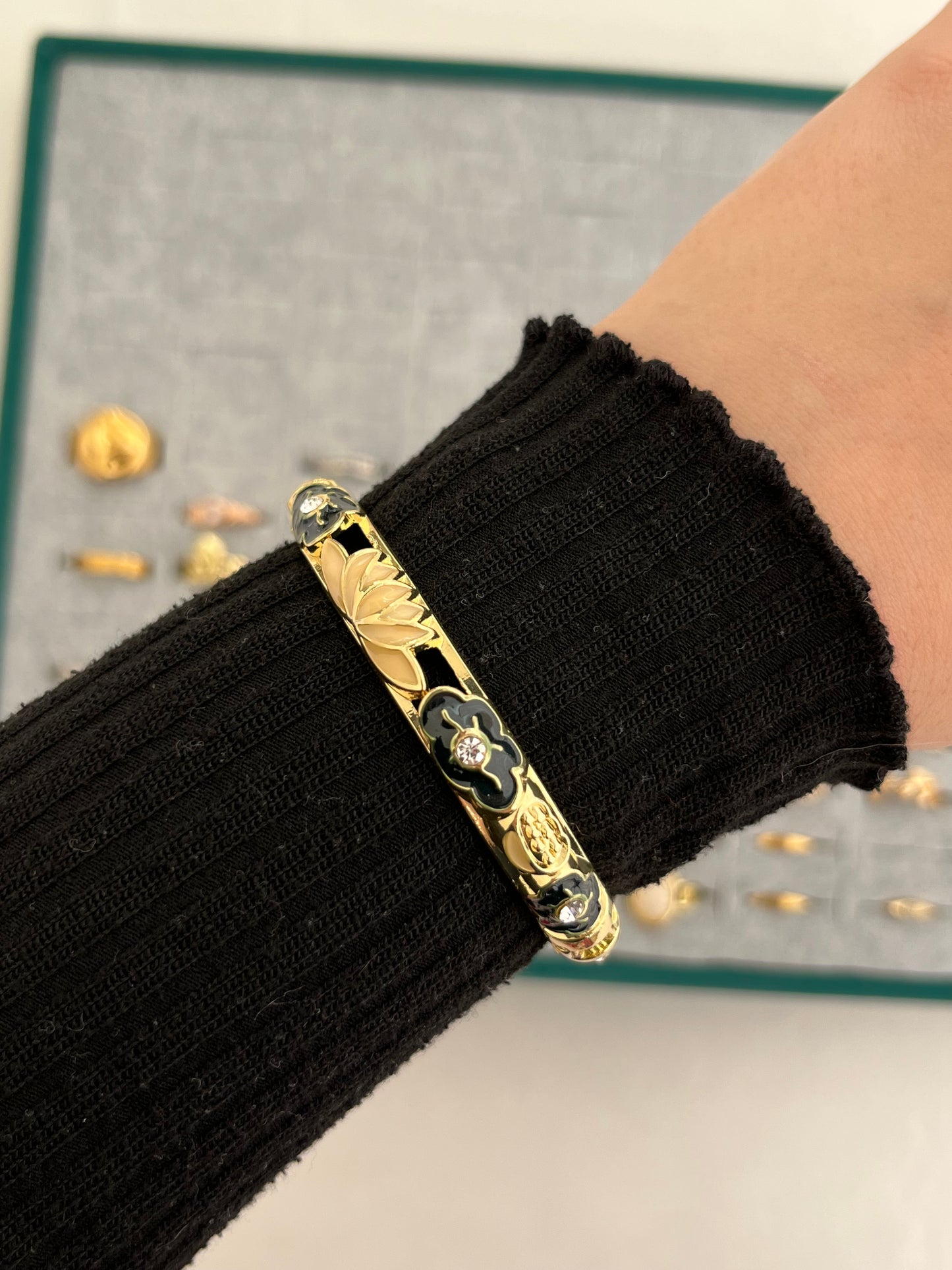 Mineli Kelepçe Bilezik