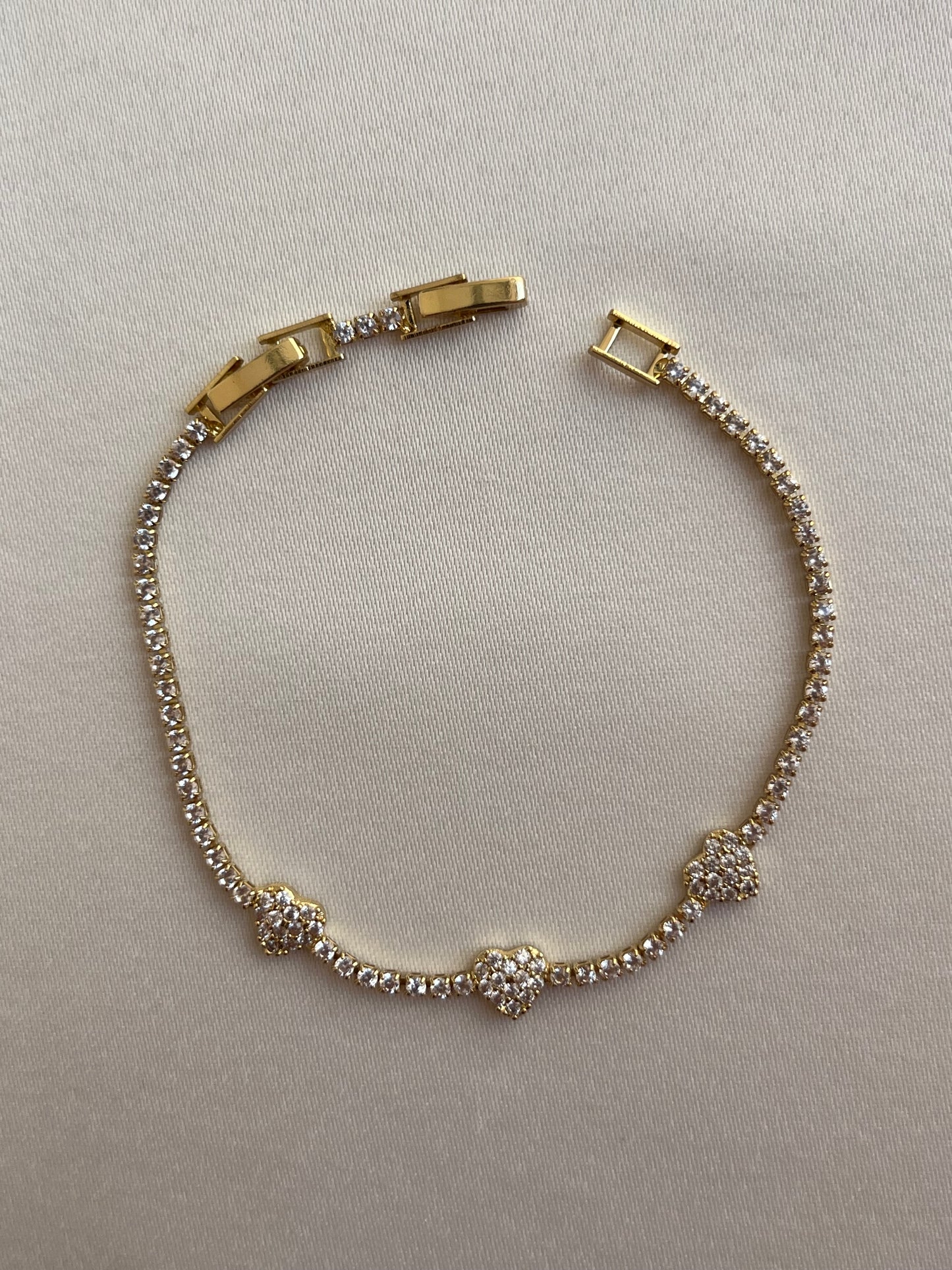 Taşlı Kalp Bileklik