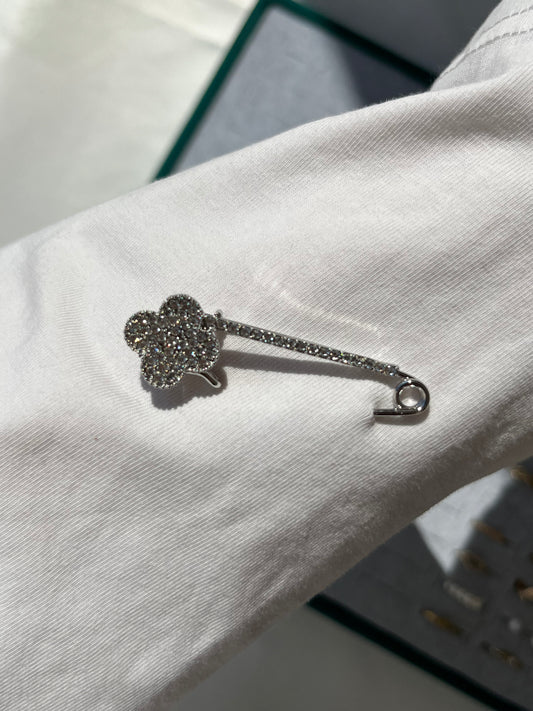 Çengel İğne Broş